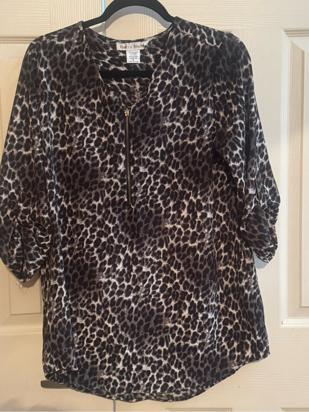 Rebecca Malone Black and Gray Leopard-Print Zip Blouse
